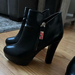 Aldo black booties 3 1/2-4 inch heel